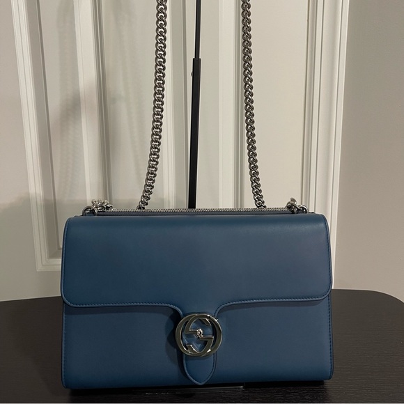 Gucci Dusty Avio Shoulder Bag with Chain - Picture 3 of 14